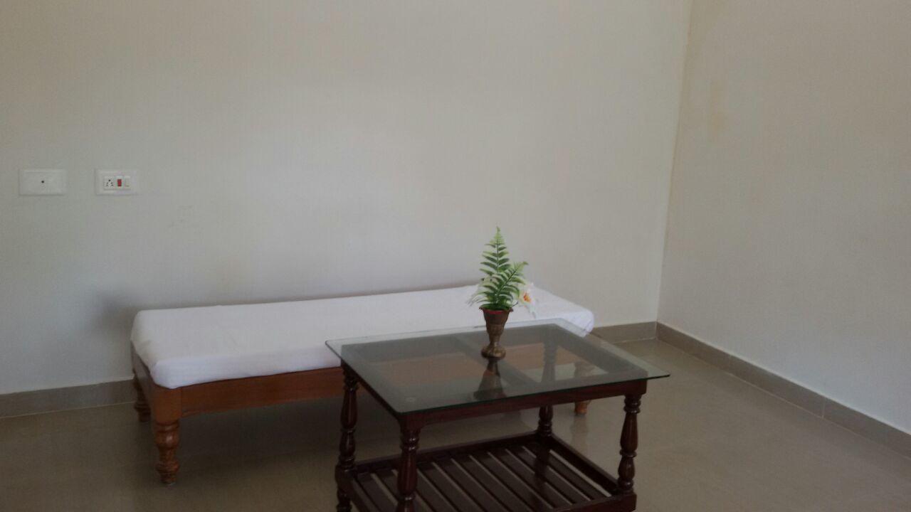 Wanders In Travel Company Hotel Madikeri Luaran gambar